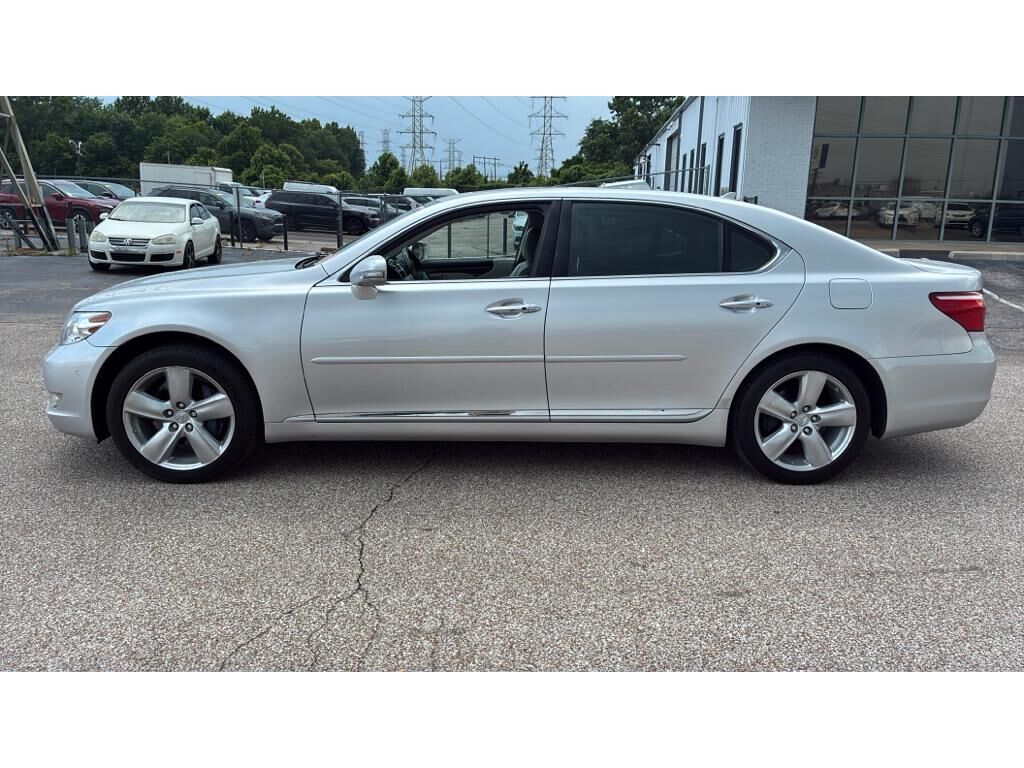 2010 LEXUS LS