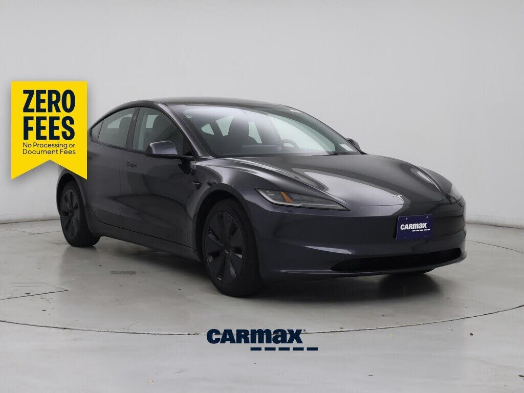 2025 TESLA Model 3