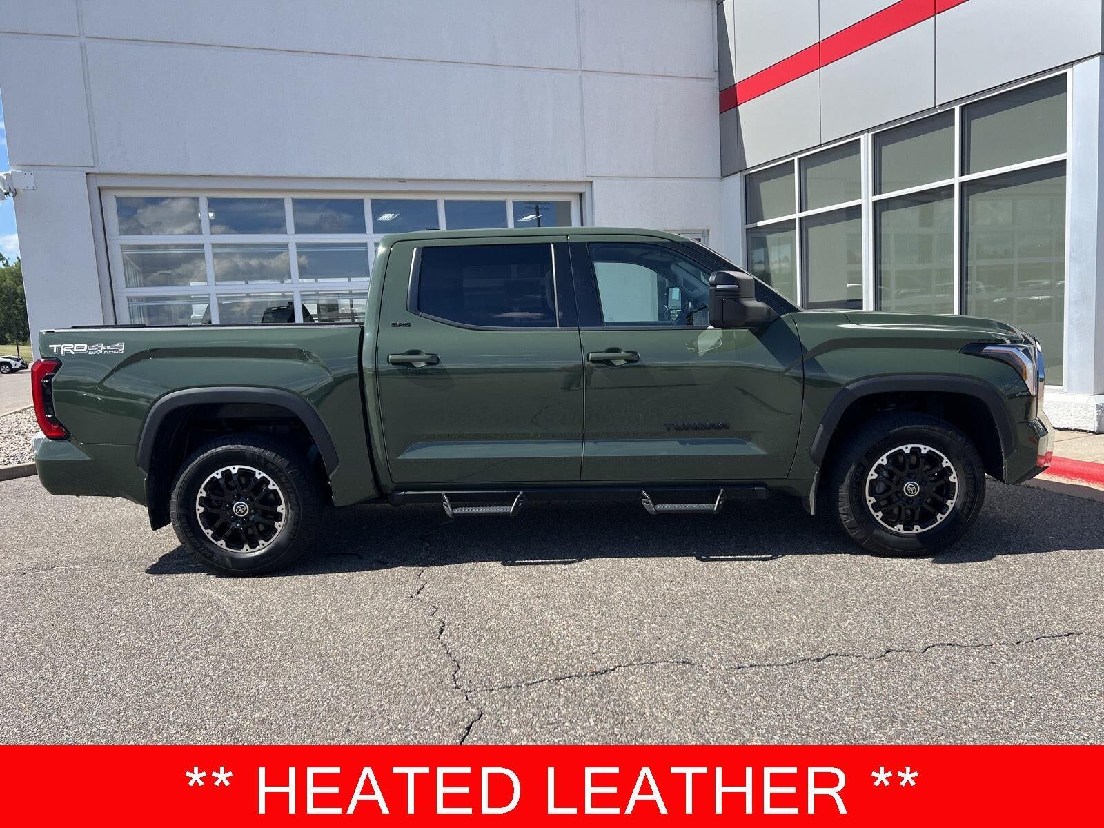 2023 TOYOTA Tundra
