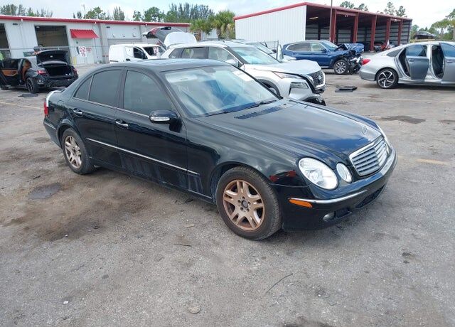 2005 MERCEDES-BENZ E-Class