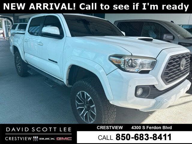2020 TOYOTA Tacoma