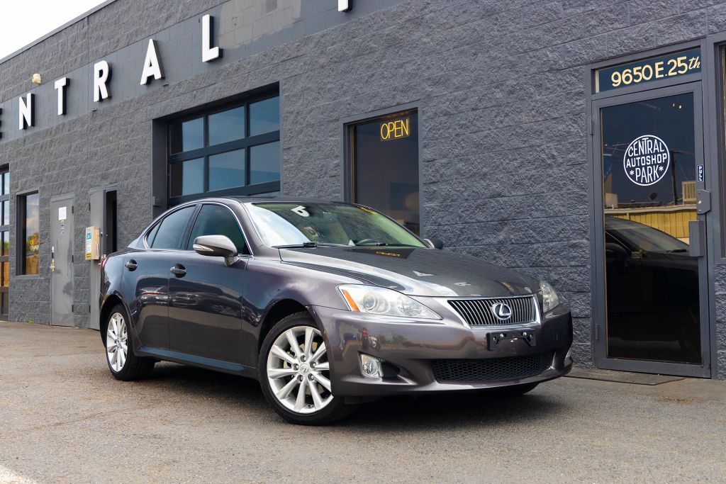 2010 LEXUS IS