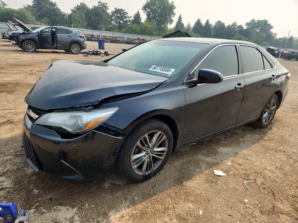 2017 TOYOTA Camry
