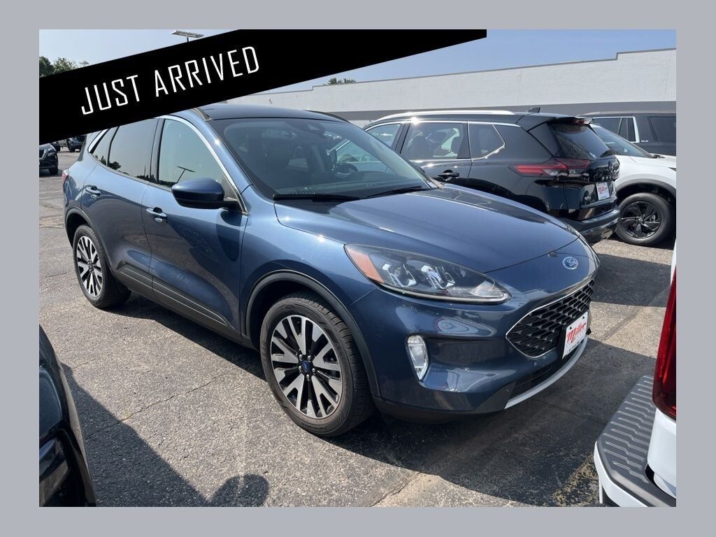 2020 FORD Escape