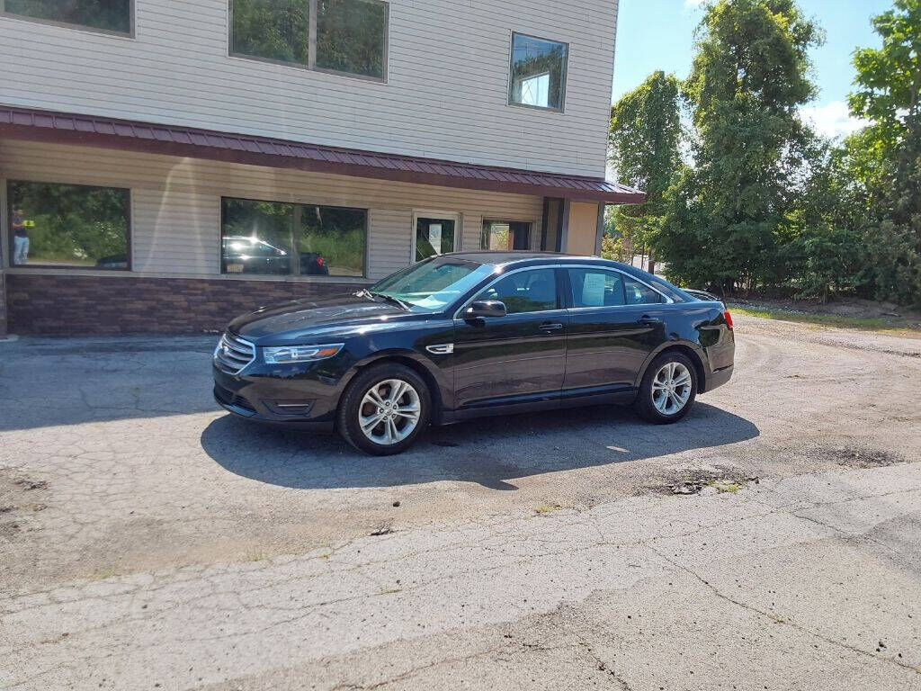 2016 FORD Taurus