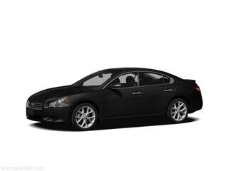 2011 NISSAN Maxima