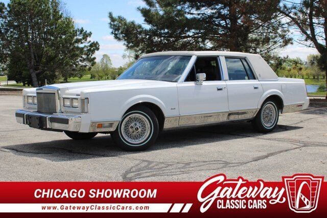 1988 LINCOLN Town Car