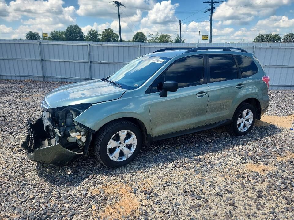 2015 SUBARU Forester