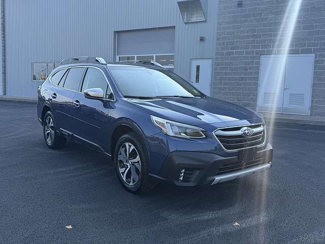 2021 SUBARU Outback