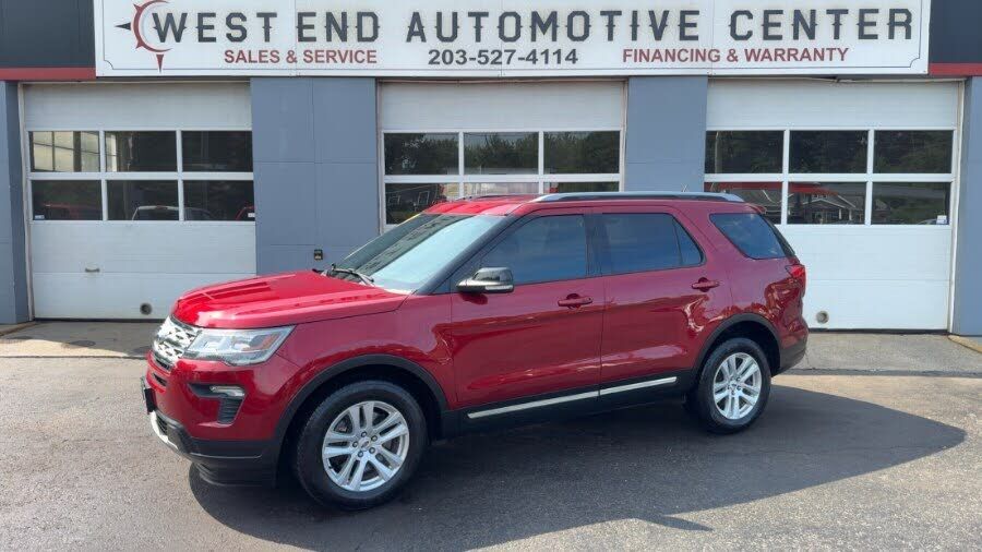 2018 FORD Explorer