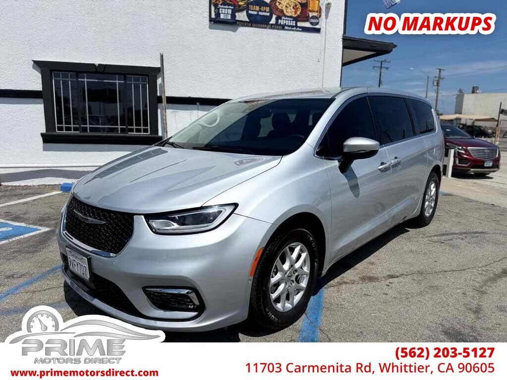2023 CHRYSLER Pacifica