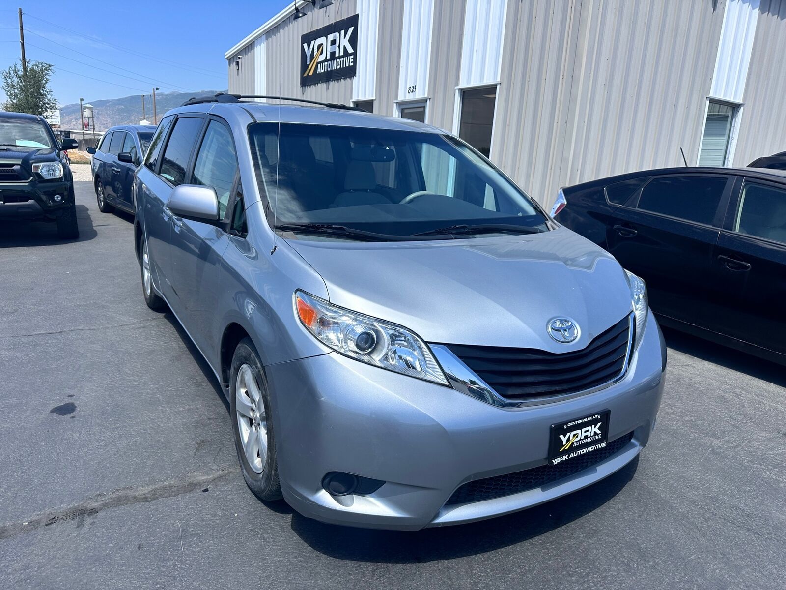 2014 TOYOTA Sienna