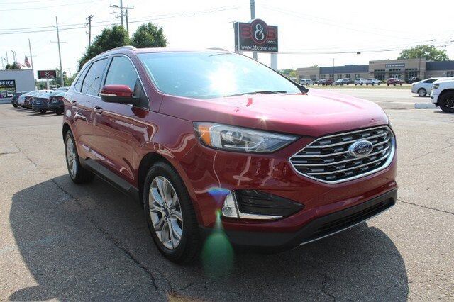 2019 FORD Edge