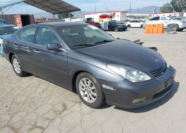 2002 LEXUS ES