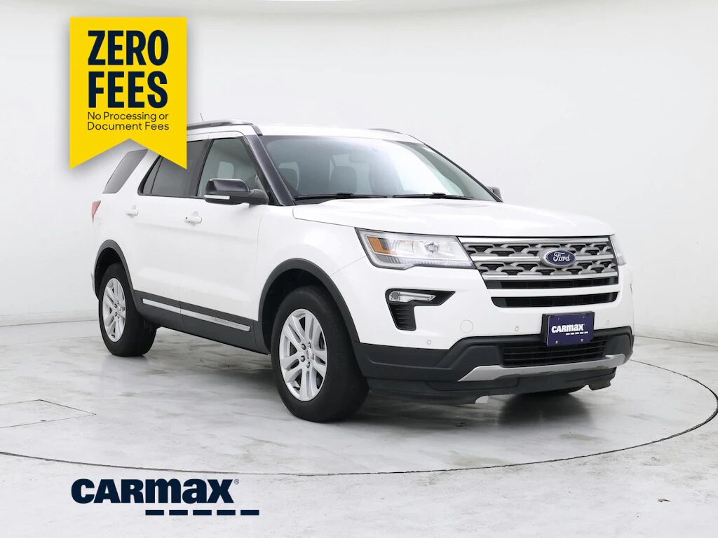 2018 FORD Explorer