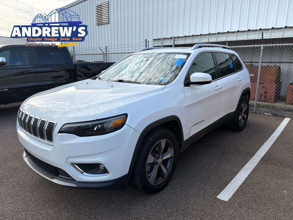 2019 JEEP Cherokee
