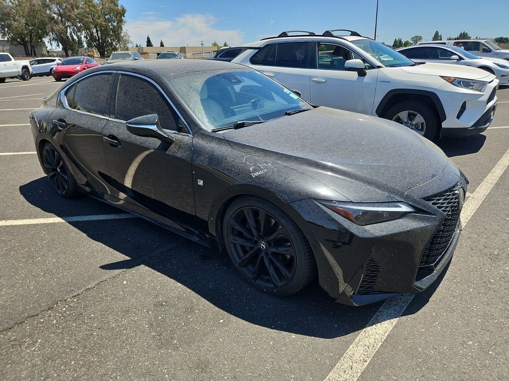 2021 LEXUS IS