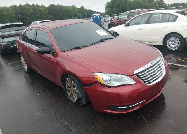 2014 CHRYSLER 200