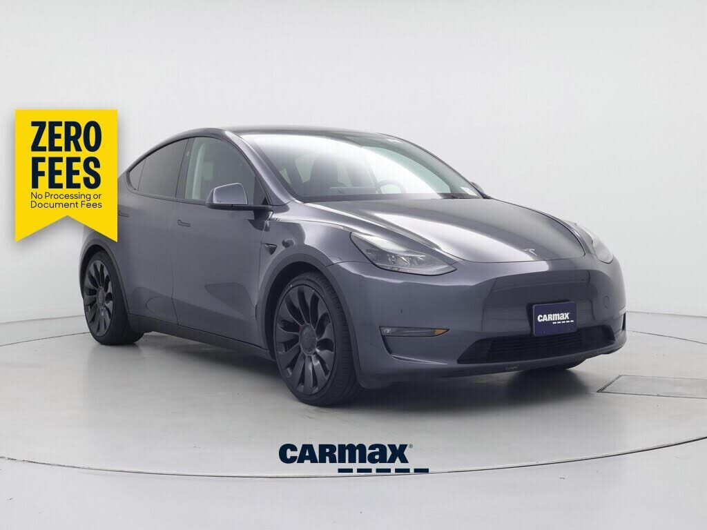2023 TESLA Model Y
