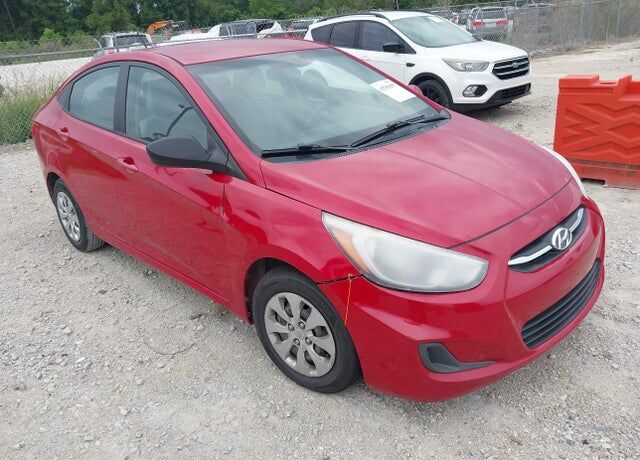 2015 HYUNDAI Accent