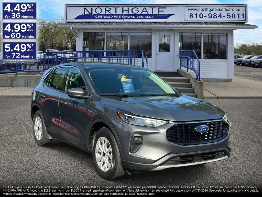 2023 FORD Escape