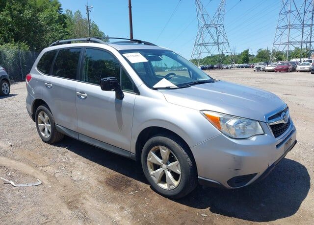 2015 SUBARU Forester
