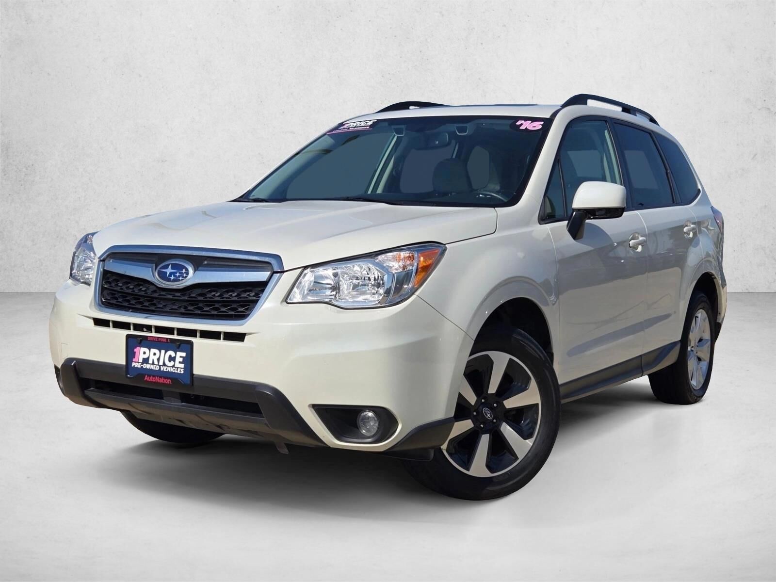 2016 SUBARU Forester