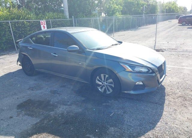 2021 NISSAN Altima