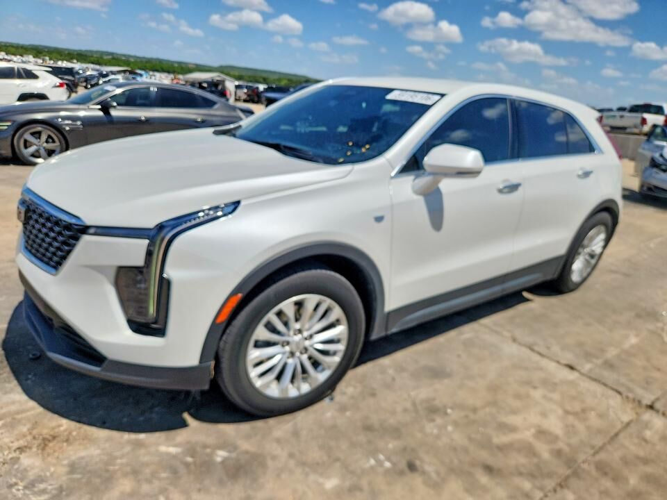 2024 CADILLAC XT4