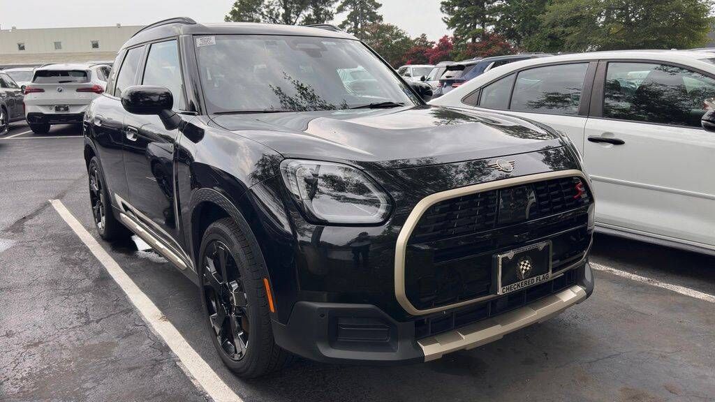2025 MINI Countryman