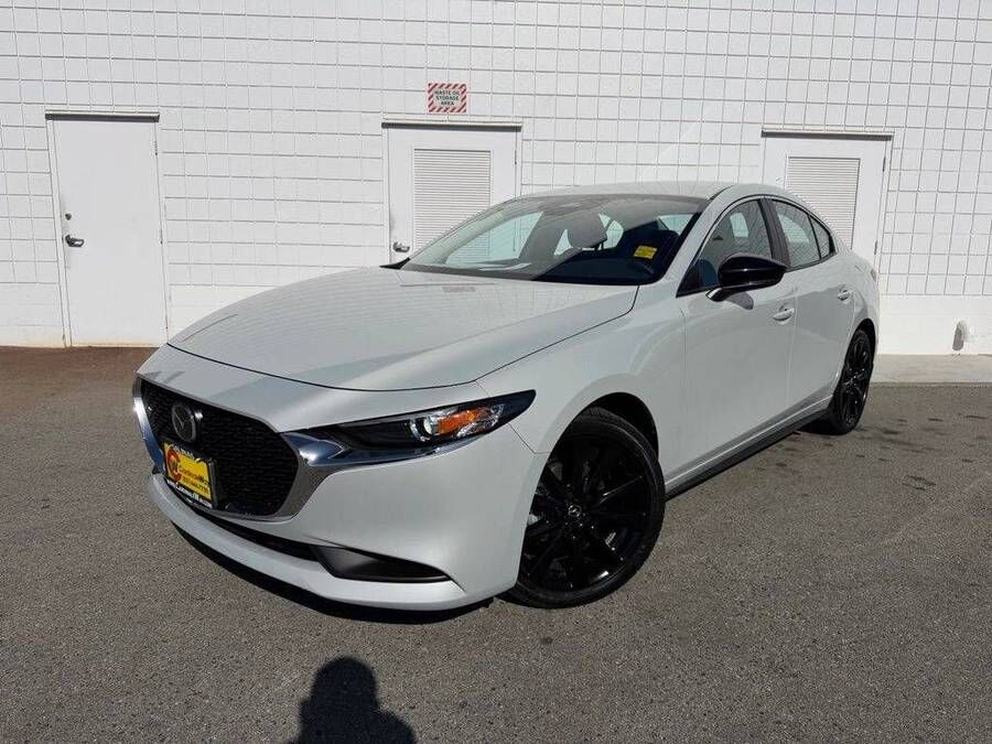 2026 MAZDA Mazda3