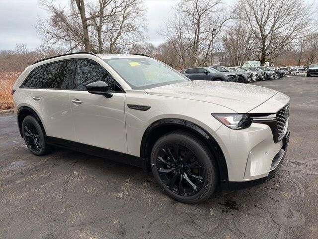 2026 MAZDA CX-90