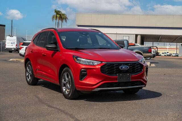 2024 FORD Escape