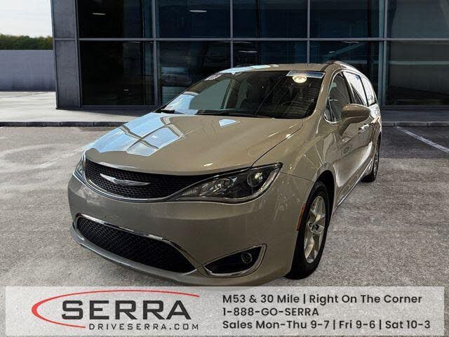 2017 CHRYSLER Pacifica