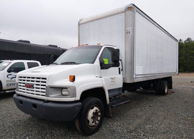 2006 GMC C5