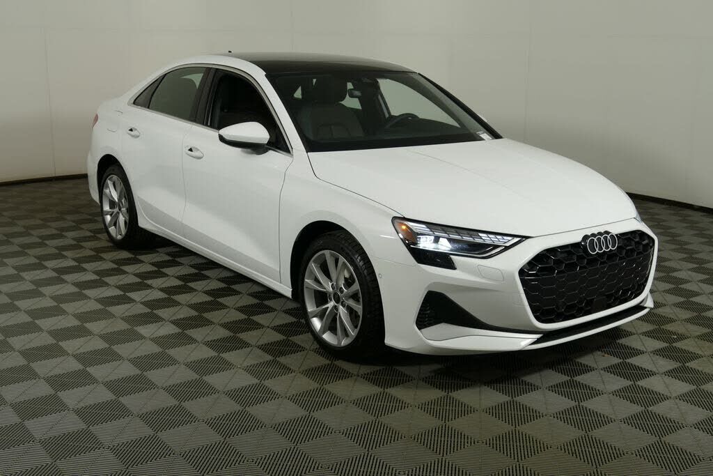 2025 AUDI A3