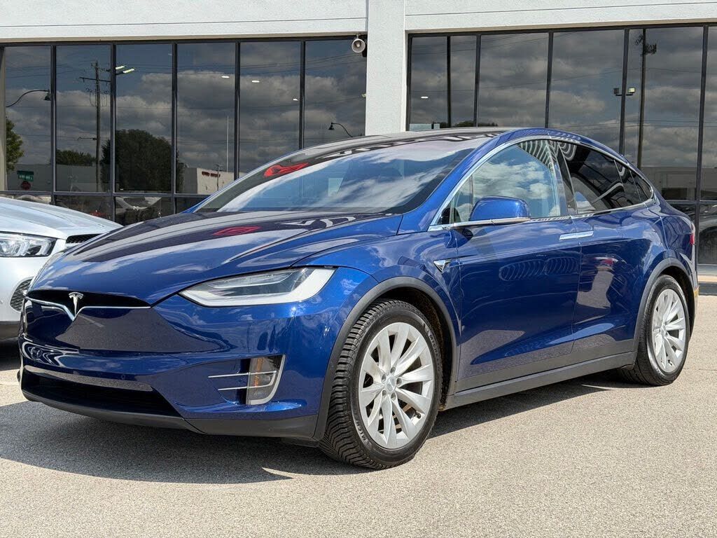 2021 TESLA Model X