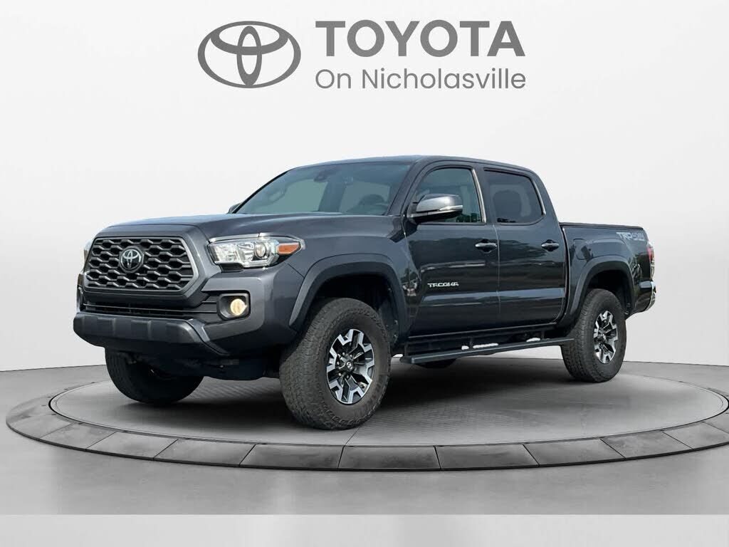2020 TOYOTA Tacoma