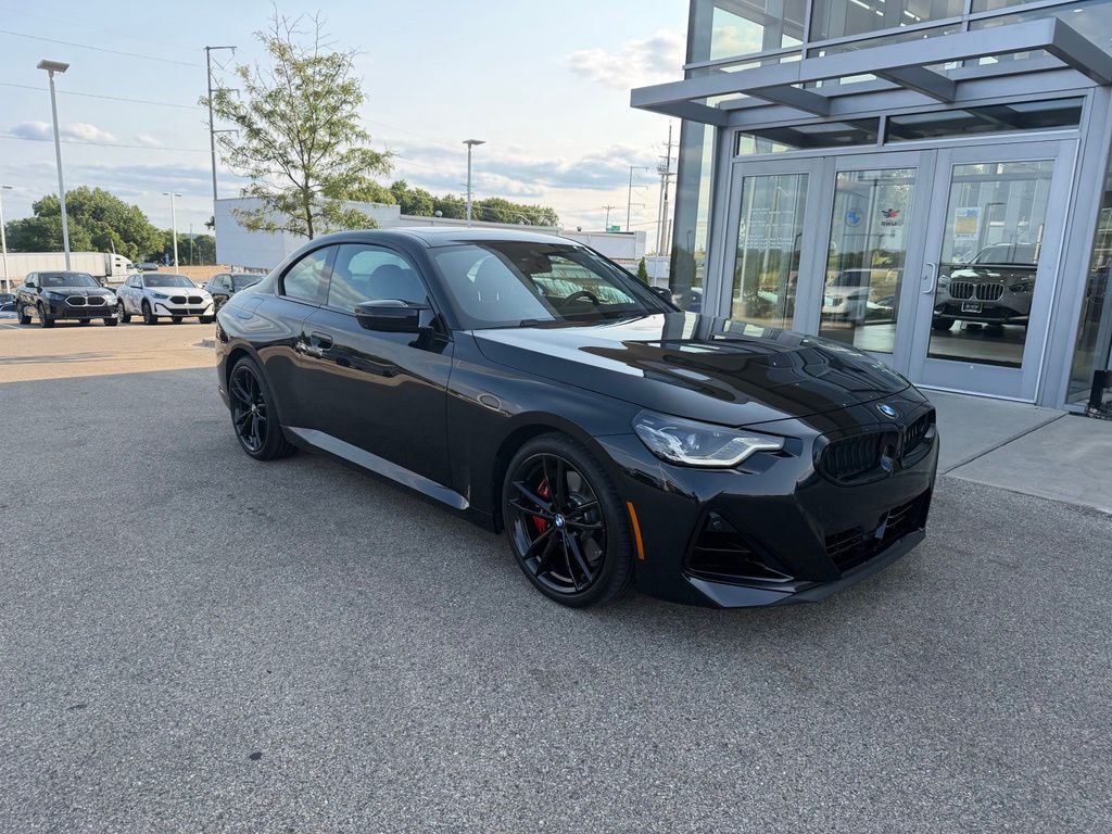 2023 BMW M2