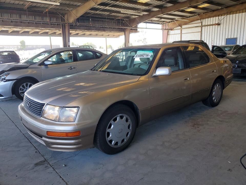 1996 LEXUS LS