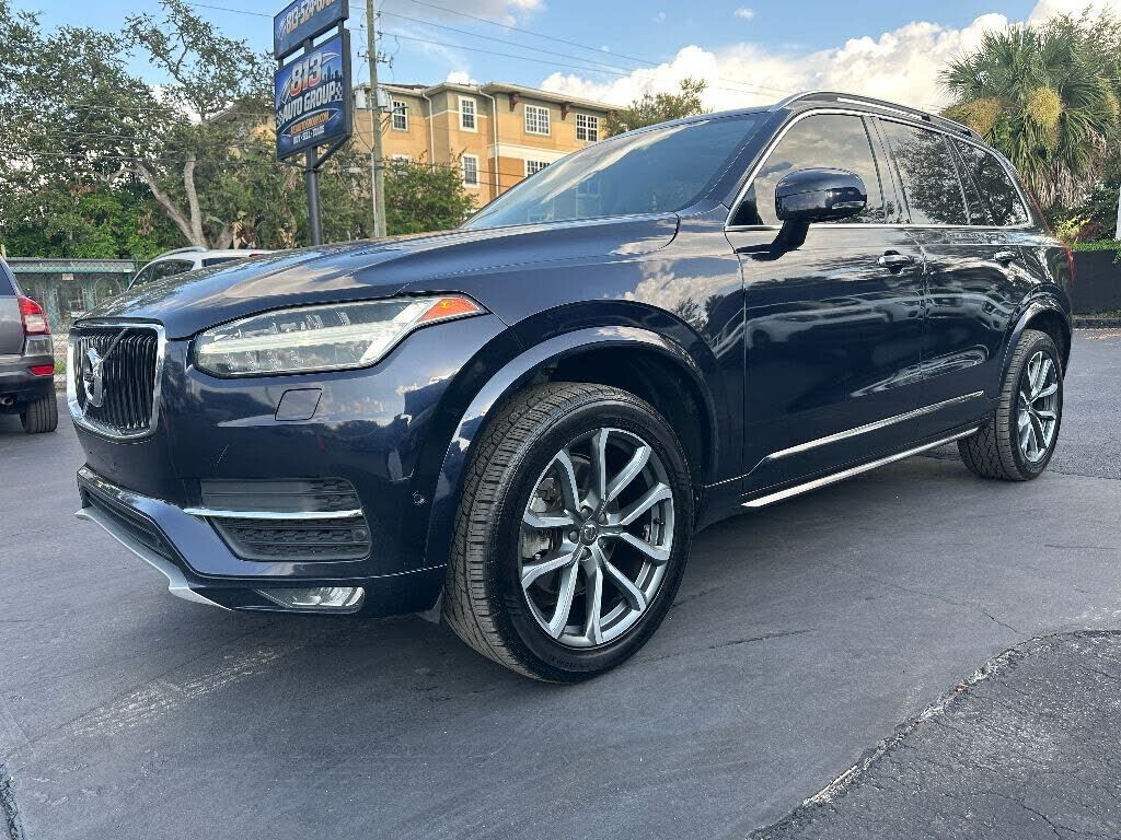 2017 VOLVO XC90