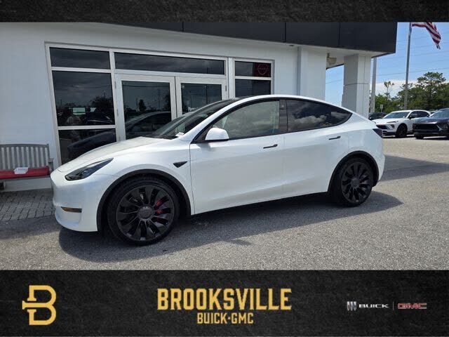 2022 TESLA Model Y