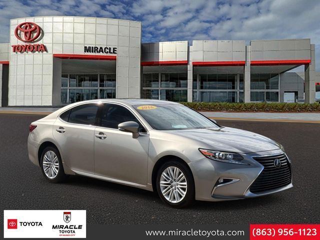 2016 LEXUS ES