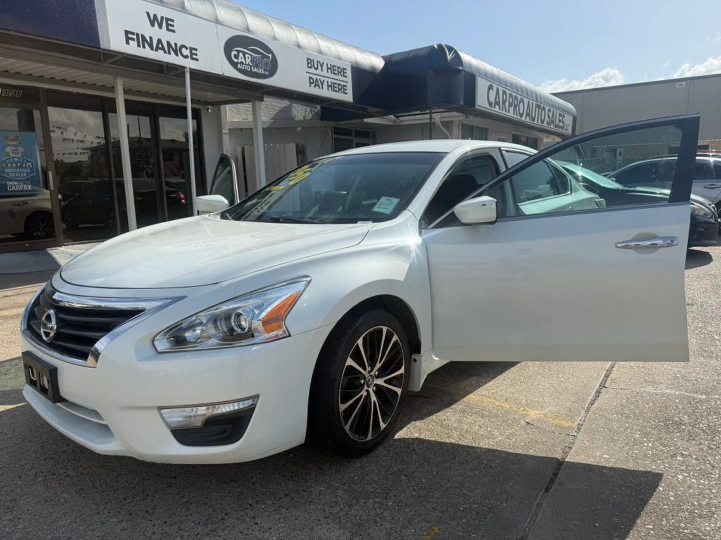 2015 NISSAN Altima