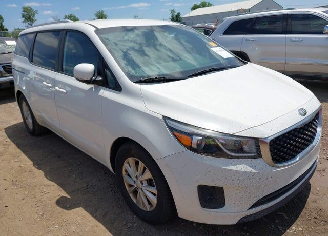 2016 KIA Sedona