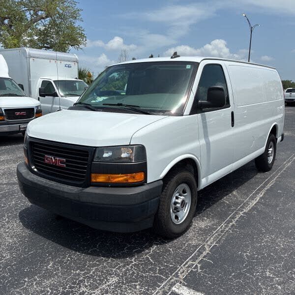 2019 GMC Savana