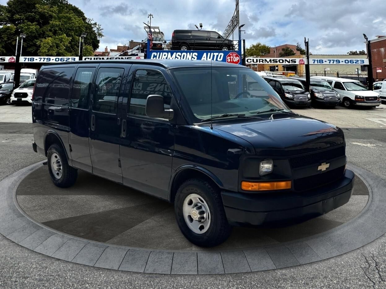 2011 CHEVROLET Express