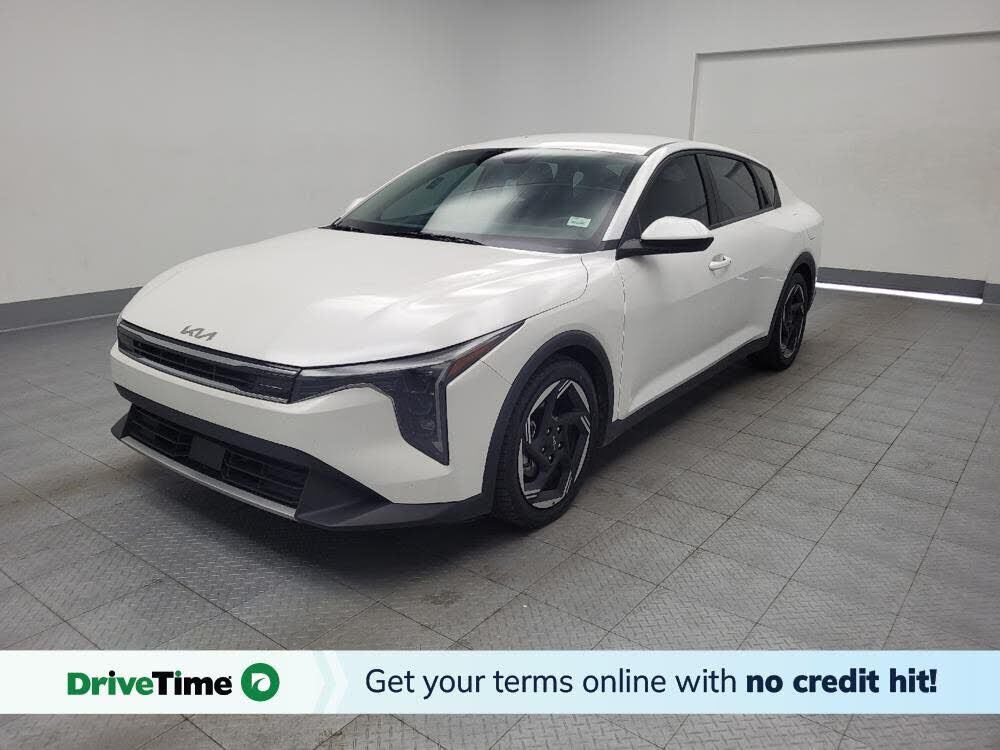 2025 KIA K4
