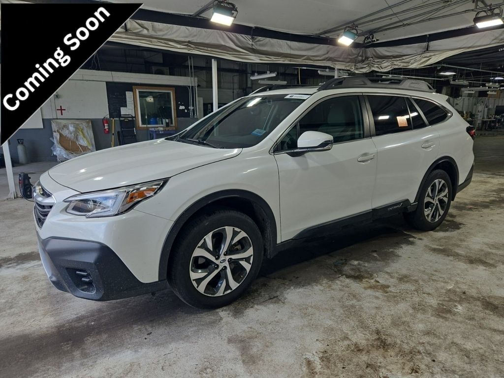 2022 SUBARU Outback