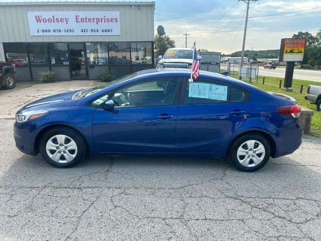 2017 KIA Forte
